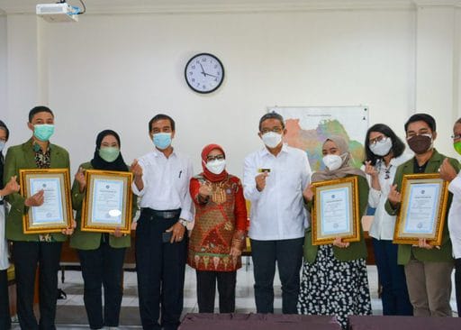 Tim Penggerak PKK Kota Surabaya Apresiasi Kegiatan Pengabdian Masyarakat dan KKN Bela Negara UPNVJT