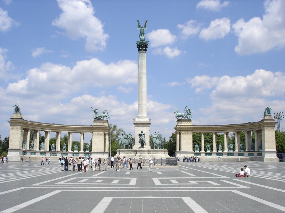 heroes-square-budapest