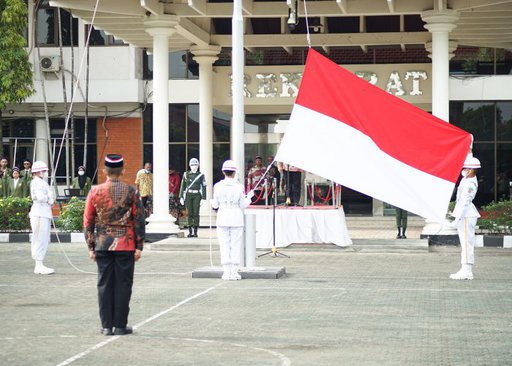 Peringatan Hari Pahlawan di UPN Veteran Jawa Timur, Implementasikan Semangat dan Nilai Luhur Pahlawan