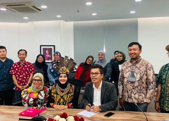 Kunjungan Kolaboratif DKV UPN Jatim ke College of Creative Art Universiti Teknologi MARA (UITM) Malaysia, Perkaya Wawasan dan Rajut Persaudaraan Budaya